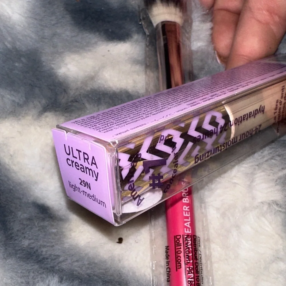 Tarte Shape Tape Ultra Creamy Concealer with Doll 10 Brush NEW